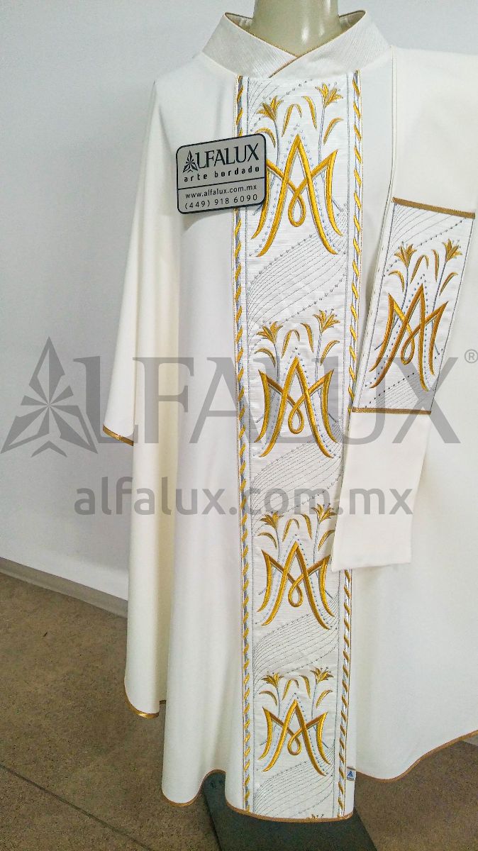 14 AVE MARIA Central